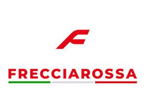 Logo stilizzato rosso con la scritta FRECCIAROSSA in maiuscolo e una linea tricolore verde, bianca e rossa sotto il testo. Descrizione generata da AI
