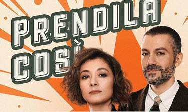 Roma, 17 set. (askanews) - “Prendila Cos ", l'appuntamento quotidiano con i "arlamondo", ovvero Diletta Parlangeli e Saverio Raimondo, in diretta dal luned  al venerd  dalle 14.00 alle 15.30 su Rai Radio2, al canale 202 del Digitale terrestre e Tiv˘sat, su RaiPlay e RaiPlay Sound.    Un bilancio e un rilancio della giornata in corso attraverso notizie, ospiti e commenti sull'attualit‡, conditi con l'ironia e il buonumore che contraddistingue la coppia. Un filo diretto con gli ascoltatori per - vista l ora - un censimento dei riposini, in un racconto semi-serio del pomeriggio degli italiani: da chi lavora part-time a chi   a fine turno, o ancora chi   alle prese con figli e nipoti per i compiti per il giorno dopo. E poi giochi, piccoli quiz e una finestra con il Gr2 per anticipare ogni giorno  una notizia buona e una cattiva .    Rai Radio2   sempre in diretta su tutte le piattaforme: radio e TV (al canale 202 del Digitale terrestre e Tiv˘sat), su RaiPlay e RaiPlay Sound in diretta streaming e con clip on demand, oltre a tutti i Social del canale sugli account di @rairadio2.    PRENDILA COS , dal luned  al venerd  dalle 14.00 alle 15.30. A cura di Laura Zullo, regia di Savino Bonito. In redazione Giulia Fiore Coltellacci  